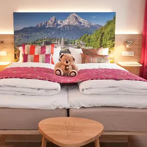 Edel Weiss Hotel BRE